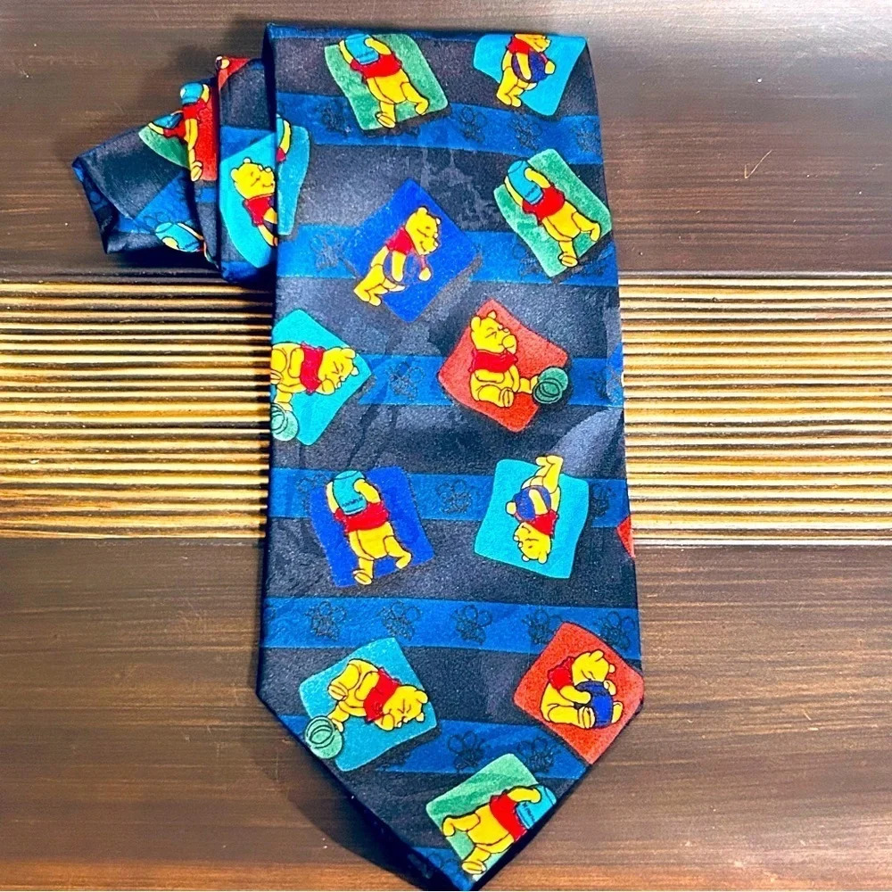 Winnie the Pooh Multicolor Business Tie